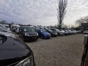 Centrum Car photo 1