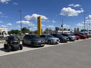 Formont Autó - Renault és Dacia márkakereskedés photo 2