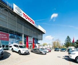 Schneider Autóház Toyota photo 1
